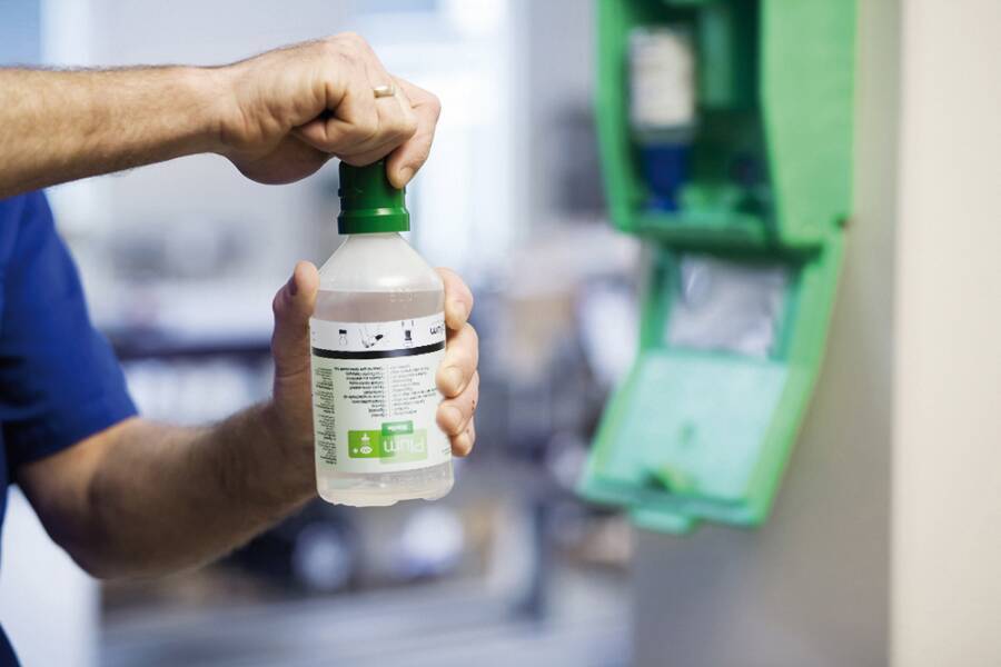Augenspülstation mit 1 Flasche 4611-2