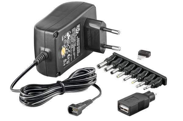 MicroConnect 3-12V Univ. Power Supply including USB + 8 DC Adapter max. 18,0 W and 1,5 A