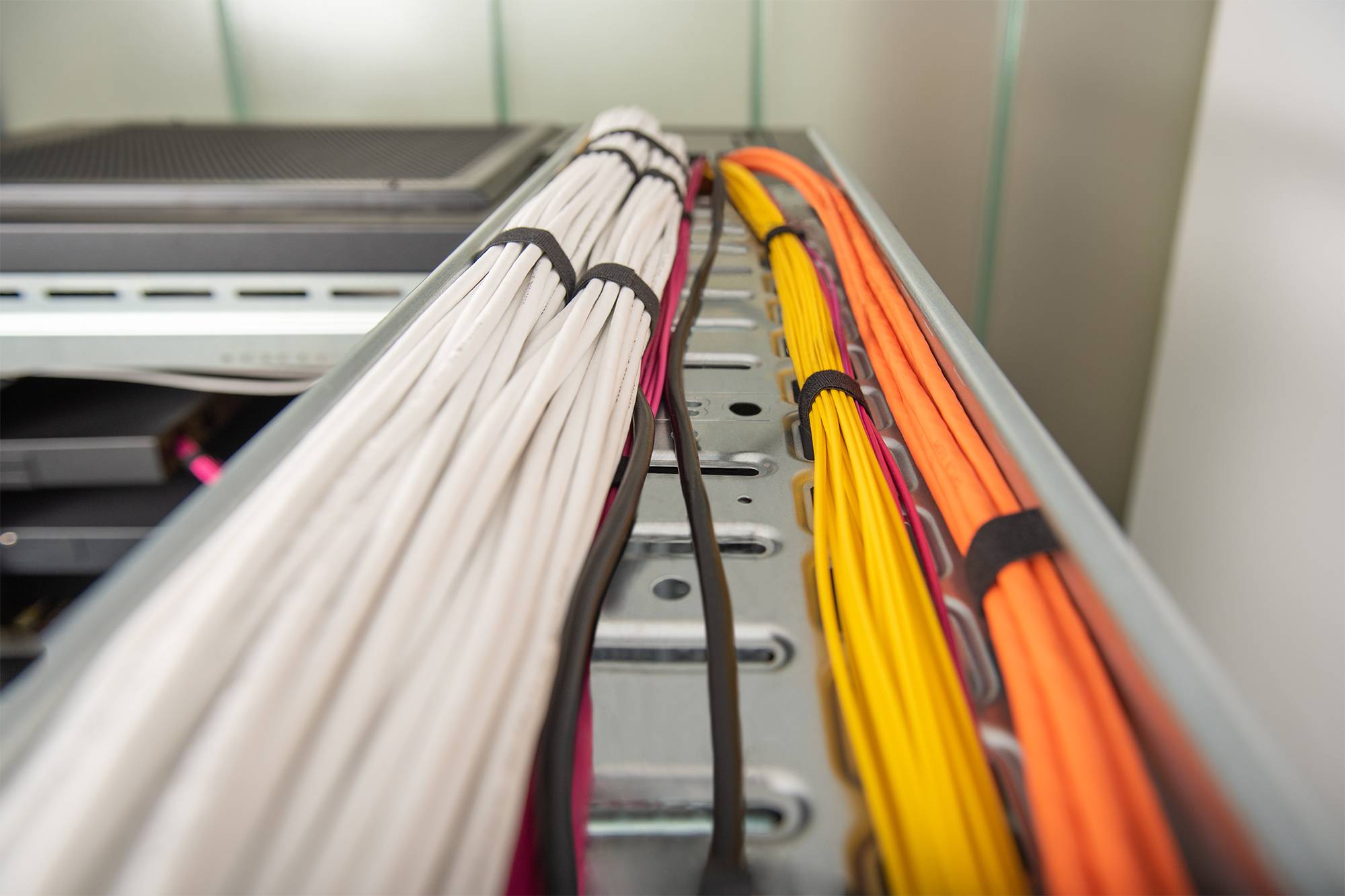 DIGITUS - ASSNET250 CAT 6 U/UTP Datenkabel - Verlegekabel, 305 m, Eca-1