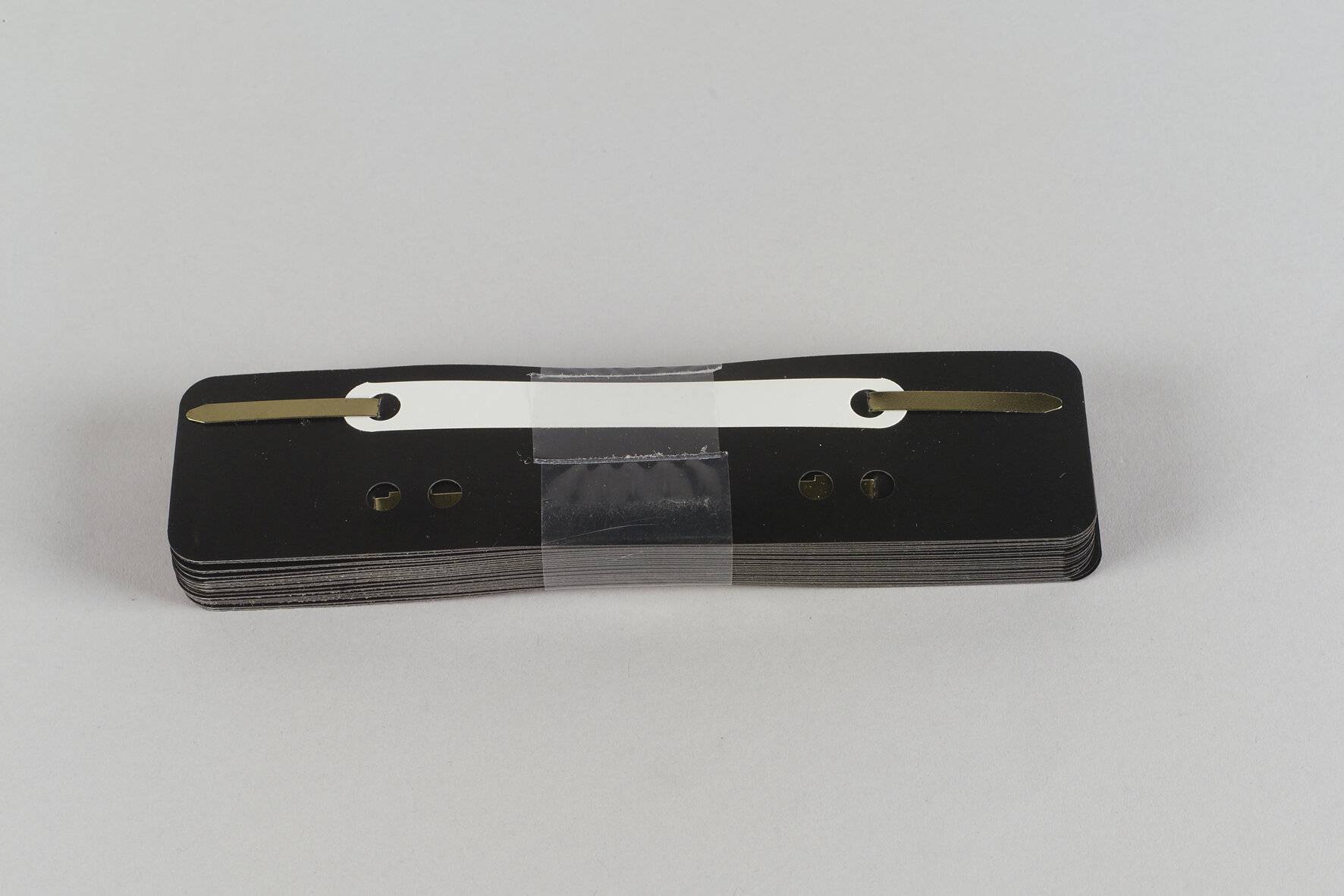Durable 690101 Heftstreifen Flexi, 1 Packung, Schwarz, 25