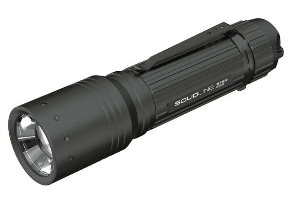 Solidline ST8R LED Taschenlampe, fokussierbar, wiederaufladbar, 600 Lumen, 300 Meter