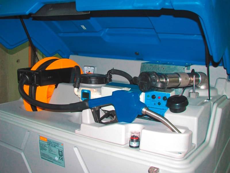 CEMO CUBE-Tankanlage 2500 für AdBlue® Outdoor Premium-1