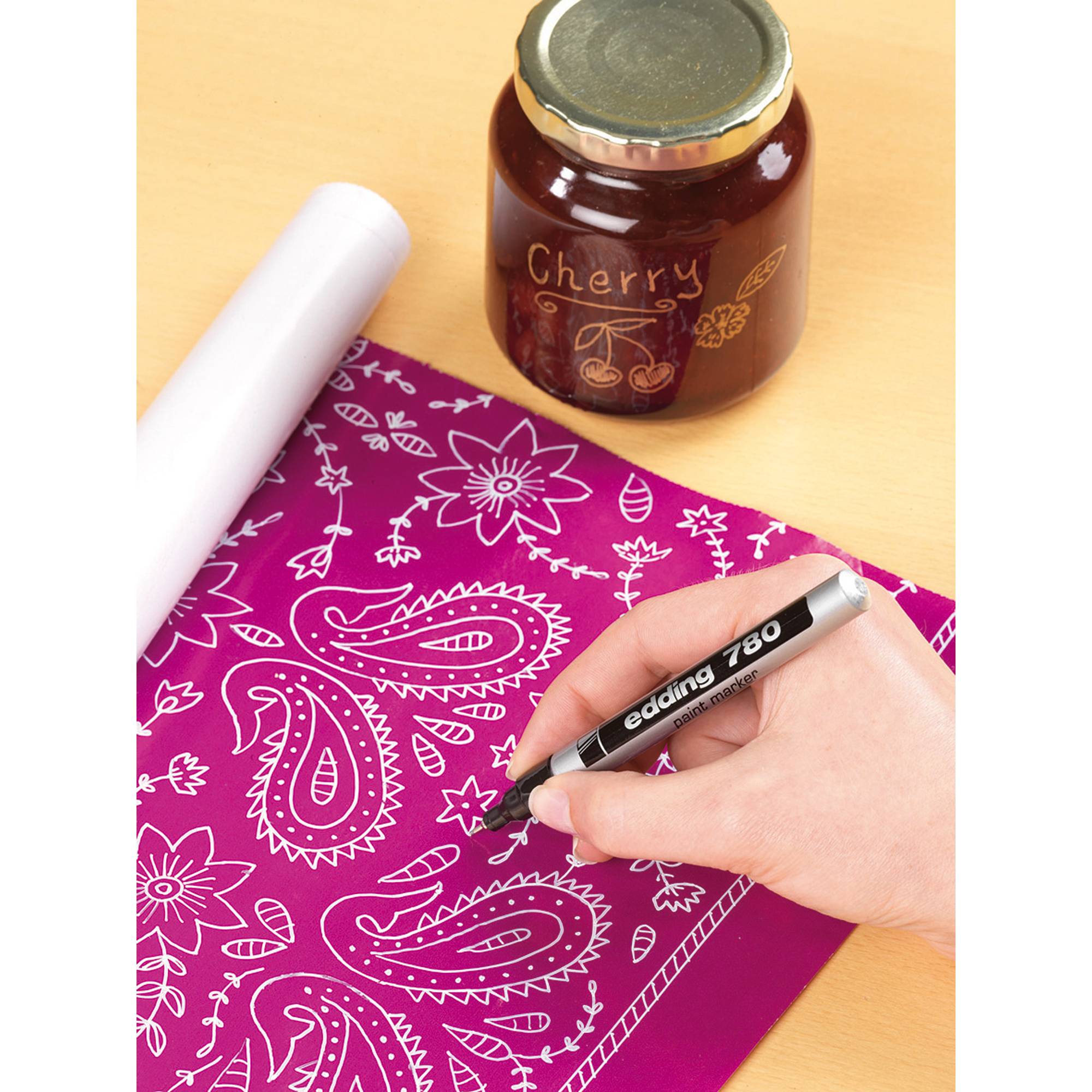 Lackmarker 780 0,8mm Rundspitze permanent gold-1