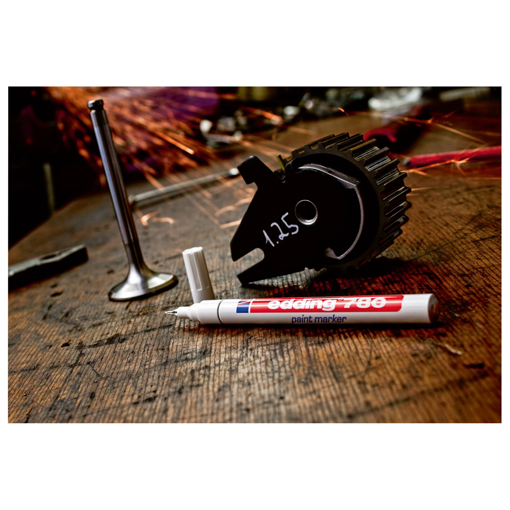 Lackmarker 780 0,8mm Rundspitze permanent gold-2