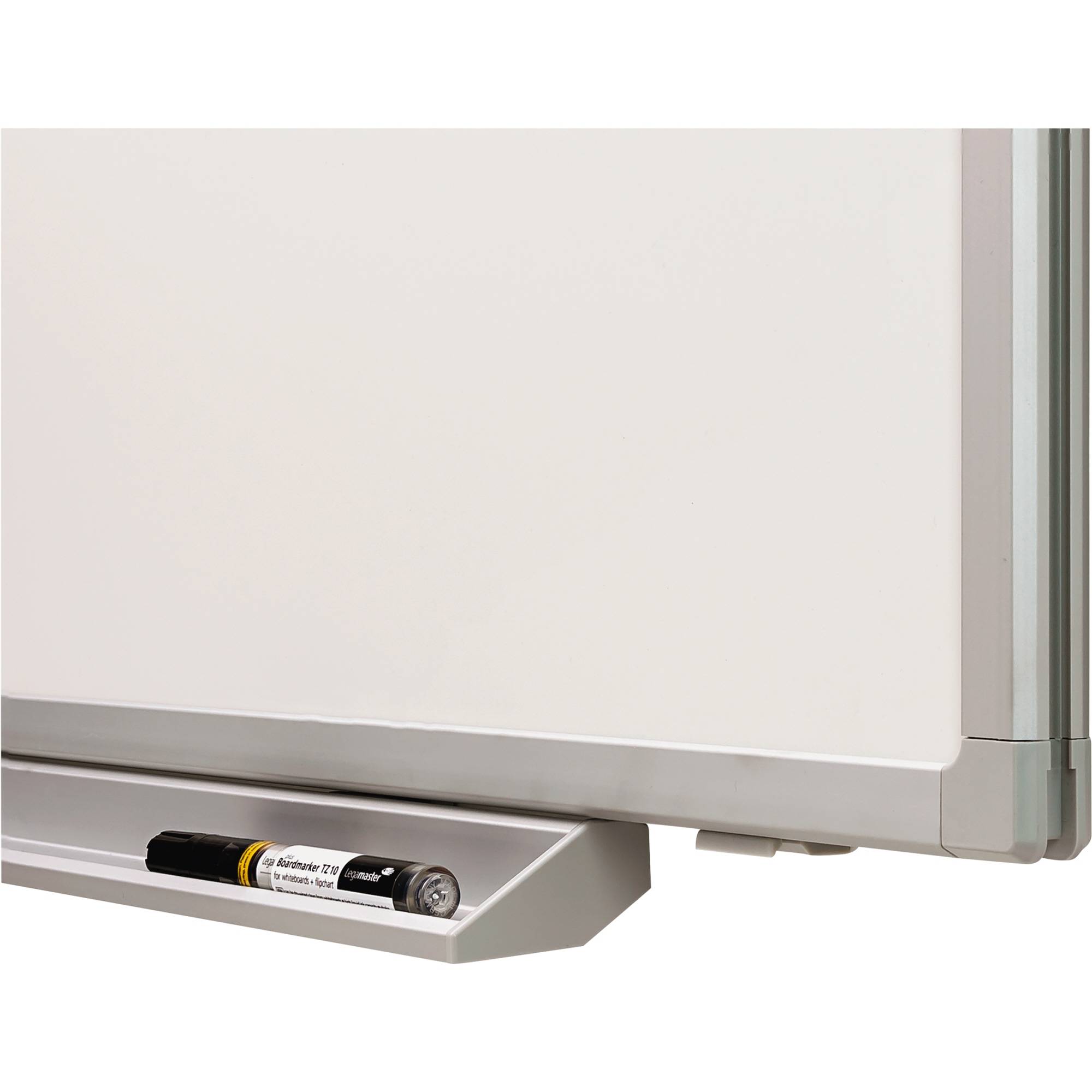 Whiteboard Professional 150x100cm Ablageschale-2