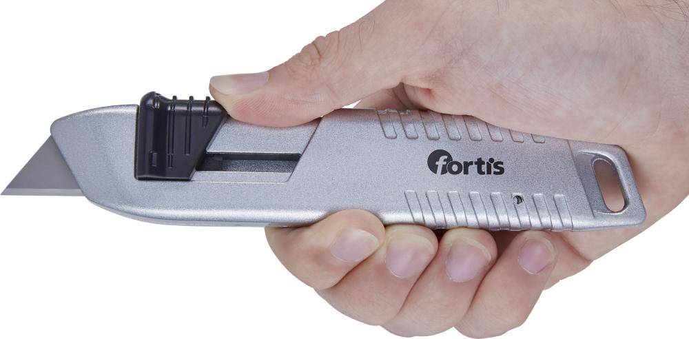 Sicherheitsmesser Alu m. 1 Trapezklinge FORTIS-4