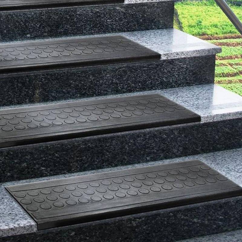 Symbolbild für Floordirekt Gummi-Stufenmatte Coin - 25 x 75 cm - 1 Stufenmatte - für Außenbereiche - Geriffelte Antirutschmatte