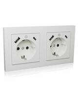 ICY BOX Steckdose 2P+E Typ F USB Typ-C mit Verschluss 1 1 USB-Anschluss 1 USB-C socket 3 A weiß Packung 2 F 1 1 1 3 A 2-1