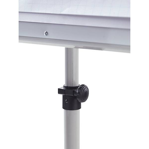 Flipchart-Set inkl. Zubehör höhenverstellbar 1700 - 2000 mm mit stabilem Rundfuß Ø 640 mm 5 Lenkrollen. Smit-3