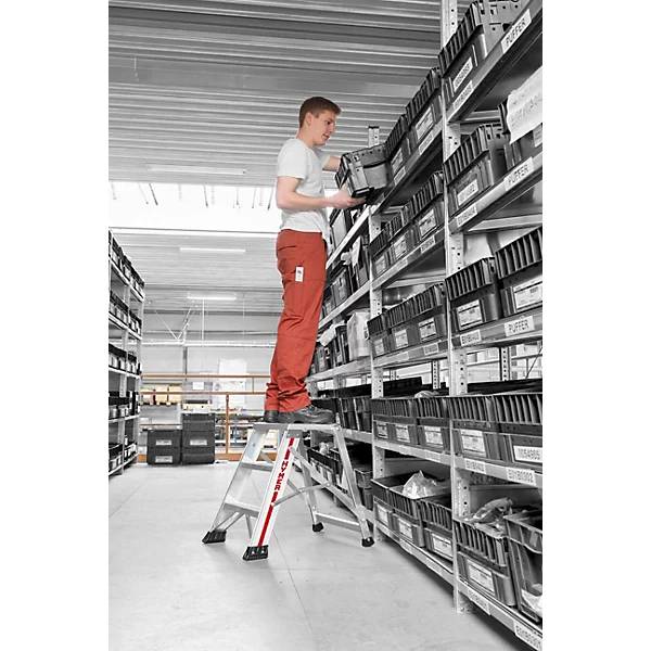 Alu-Klapptritt einseitig begehbar 3 Stufen Standhöhe 620 mm. Hymer Leichtmetallbau | GmbH & CO.KG 49777249-1