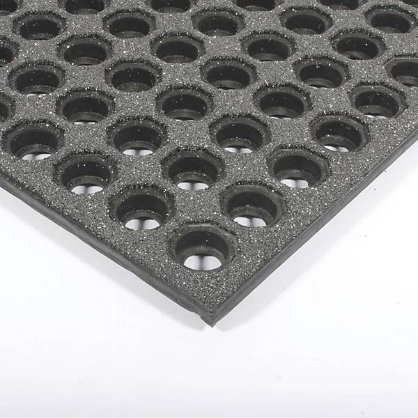 Arbeitsplatzbodenbelag Solid Fatigue-Step Ausführung gelocht Höhe 19 mm. Coba Europe GmbH 51631149-0