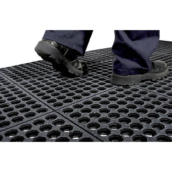Arbeitsplatzbodenbelag Solid Fatigue-Step Ausführung gelocht Höhe 19 mm. Coba Europe GmbH 51631149-3