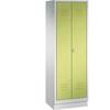 CLASSIC Garderobenschrank mit Sockel 4 Fachböden Kleiderstange Abteile 2 x 300 mm lichtgrau / viridingrün.