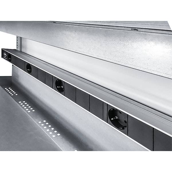 Akku-Ladeschrank COMFORT mit Vollblechtüren 3 Schubladen lichtgrau / rubinrot. C+P Moebelsysteme | GmbH & CO.-3