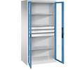 Sichtfenster-Flügeltürschrank HxBxT 1950 x 930 x 600 mm 3 Fachböden 3 Schubladen lichtgrau / lichtblau. C+P