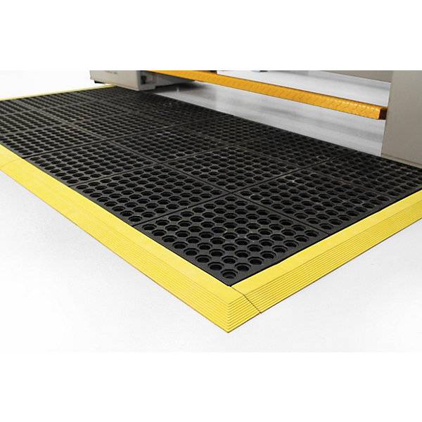 Arbeitsplatzbodenbelag Fatigue-Step mit gelochter Oberfläche Naturkautschuk 900 x 900 mm schwarz. Coba Europe-0