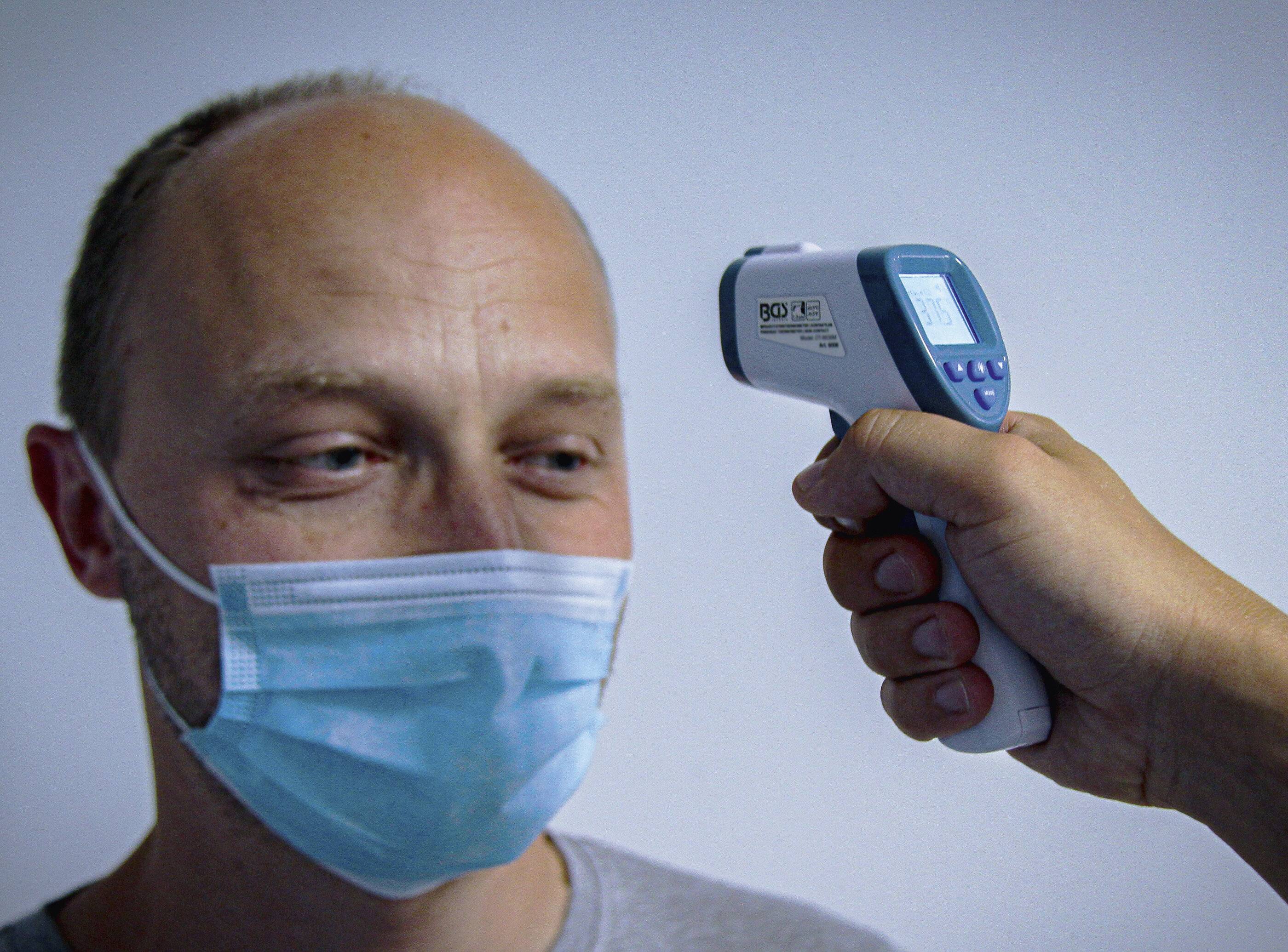 Stirn-Fieber-Thermometer kontaktlos, Infrarot für Personen + Objekt-Messung 0 - 100°-2