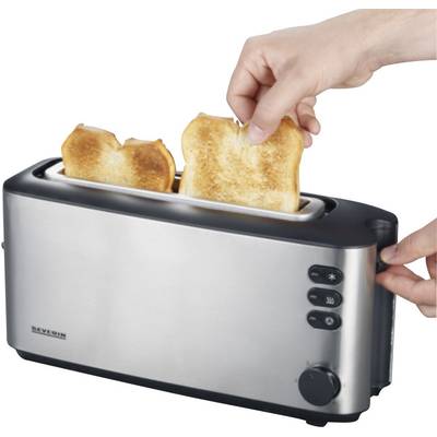 Eine Person hält zwei Scheiben getoastetes Brot in einem Edelstahltoaster. Eine Hand bedient den Hebel, um das Brot zu entnehmen.