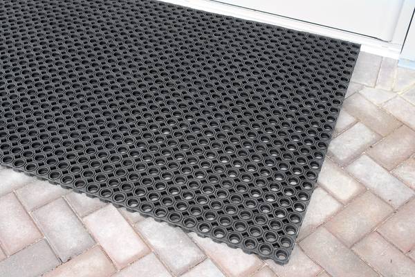COBA Europe RM010003  Gummimatte (L x B x H) 1.5 m x 1 m x 23 mm  Schwarz
