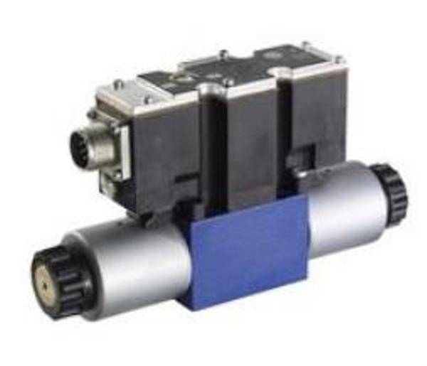 Rexroth Proportional-Wegeventil 4WRAE 6 E15-23/G24K31/A1V (R900954070)-0
