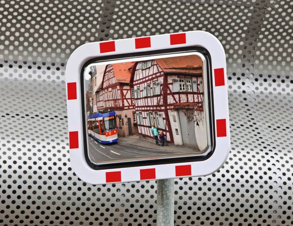 Verkehrsspiegel,HxB 450x600mm,Spiegel Edelstahl,Rahmen Kunststoff,rot/weiß