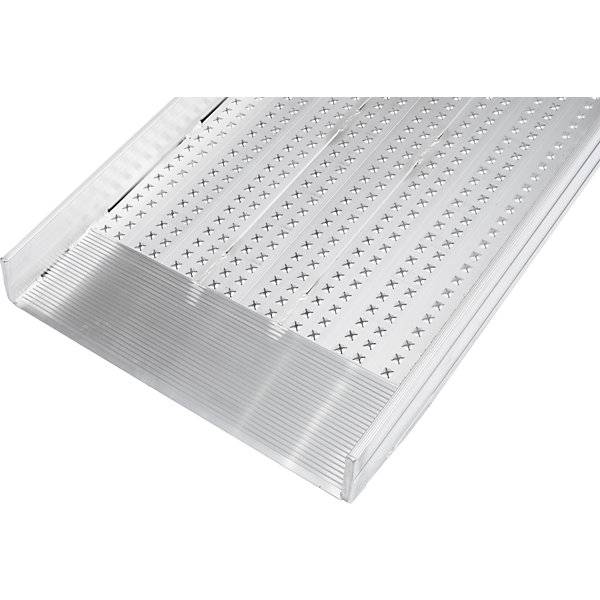 Treppenrampe rutschfest Tragfähigkeit 400 kg LxB 5495 x 1215 mm. Altec GmbH 96905949-2