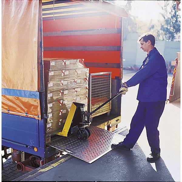 Überfahrbrücke mobil Tragfähigkeit 1200 kg Überfahrlänge 750 mm. Altec GmbH 55562249-1