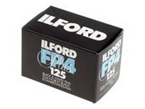 Ilford Imaging Ilford FP4 Plus - Schwarz-Weiß-Negativfilm - 135 (35 mm)