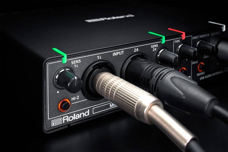 ROLAND RUBIX44 - USB Audio-Interface (XLR-Mikrofonvorverstärker | 4x Eingänge & 4x Ausgänge)-3