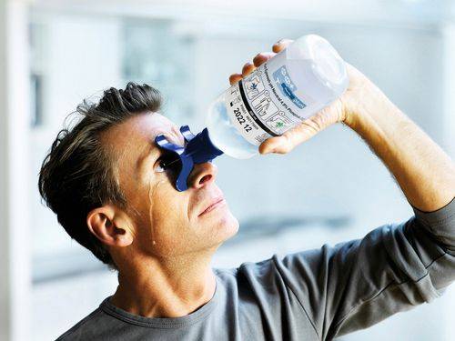 Augenspülflasche DUO, mit 500 ml ph-neutraler Phosphatpufferlösung-1