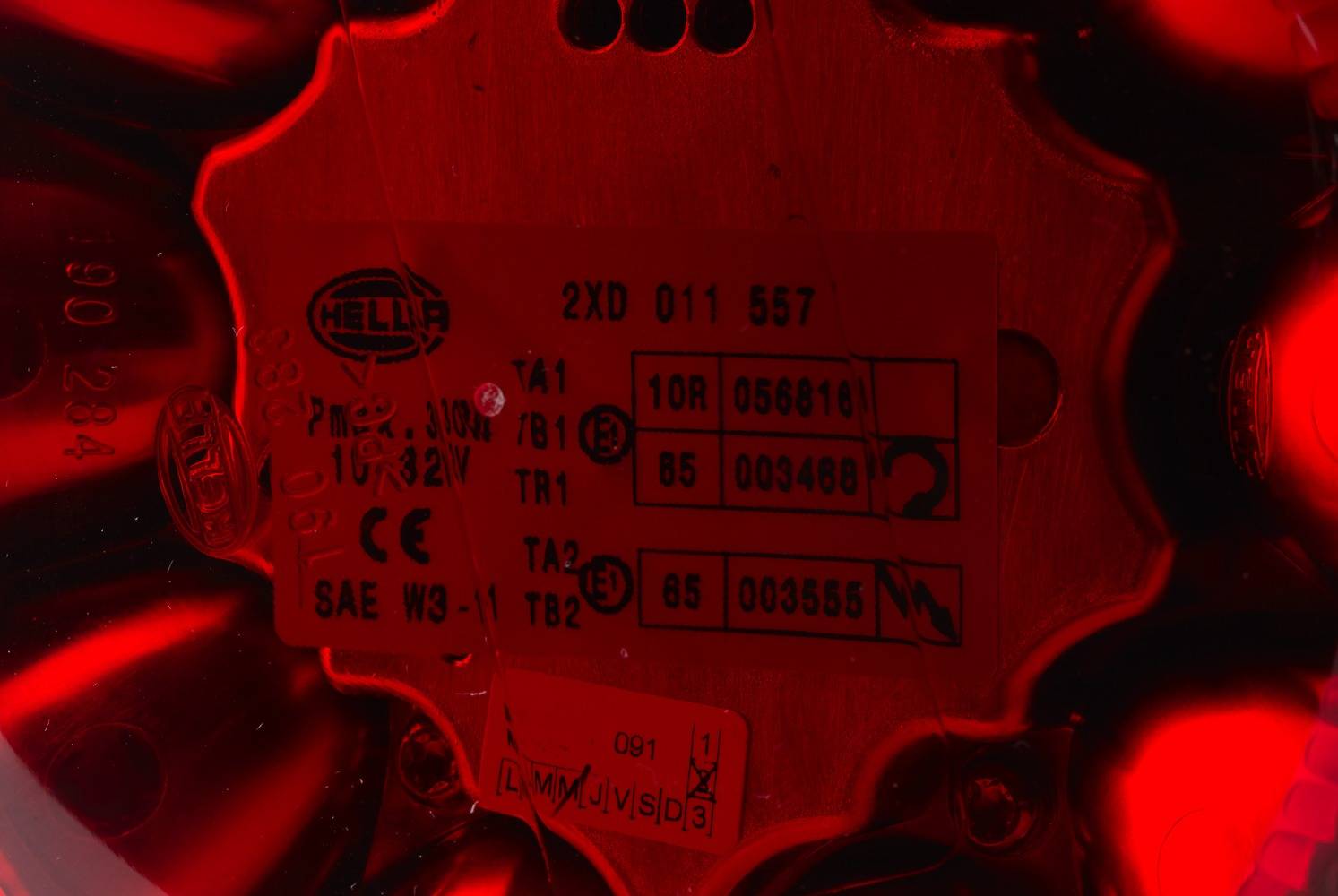HELLA 2XD 011 557-221 LED-Blitz-Kennleuchte - K-LED 2.0 - 12/24V - rot - Rohrstutzen - rot-4