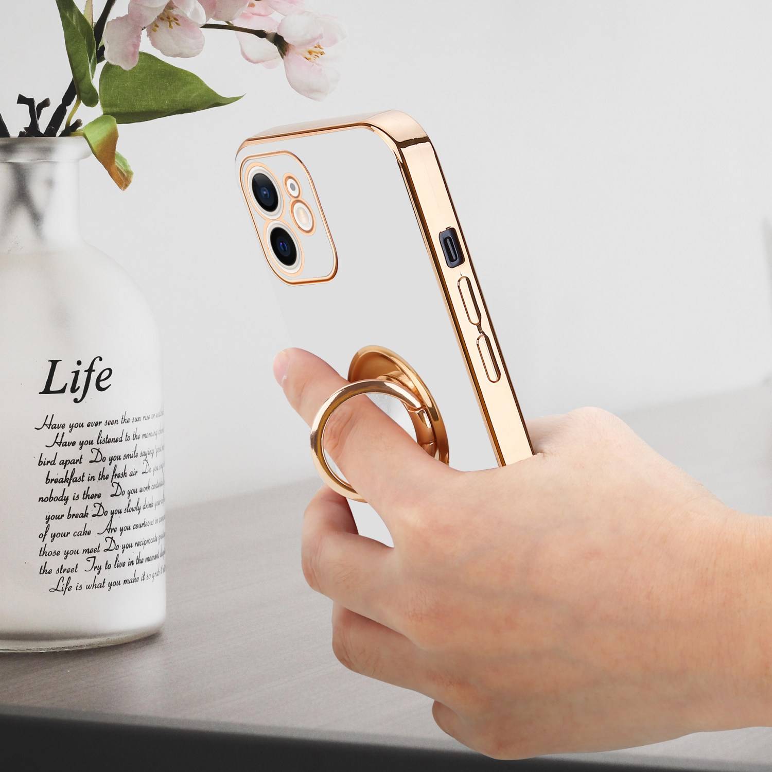 Cadorabo Schutzhülle für Apple iPhone 11 Hülle in Weiß Etui Case Cover Kameraschutz magnetische Autohalterung-4