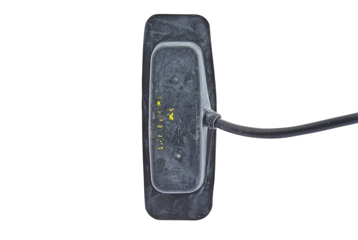 Zusatzblinkleuchte seitlicher Einbau 24 V P21W gelb amber HELLA für u.a. MB NG-3