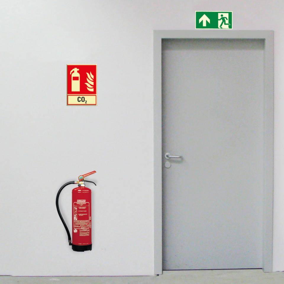 PERMALIGHT® power langnachleuchtend Brandschutz-Kombischild Feuerlöscher CO2, ASR, Kunststoff, 200x270mm-2