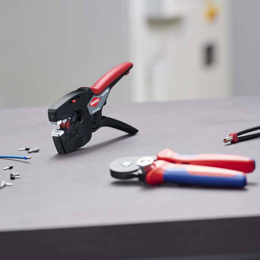 KNIPEX 12 72 190 SB NexStrip Elektriker-Multiwerkzeug mit rutschhemmenden Kunststoff-Hüllen 190 mm-1