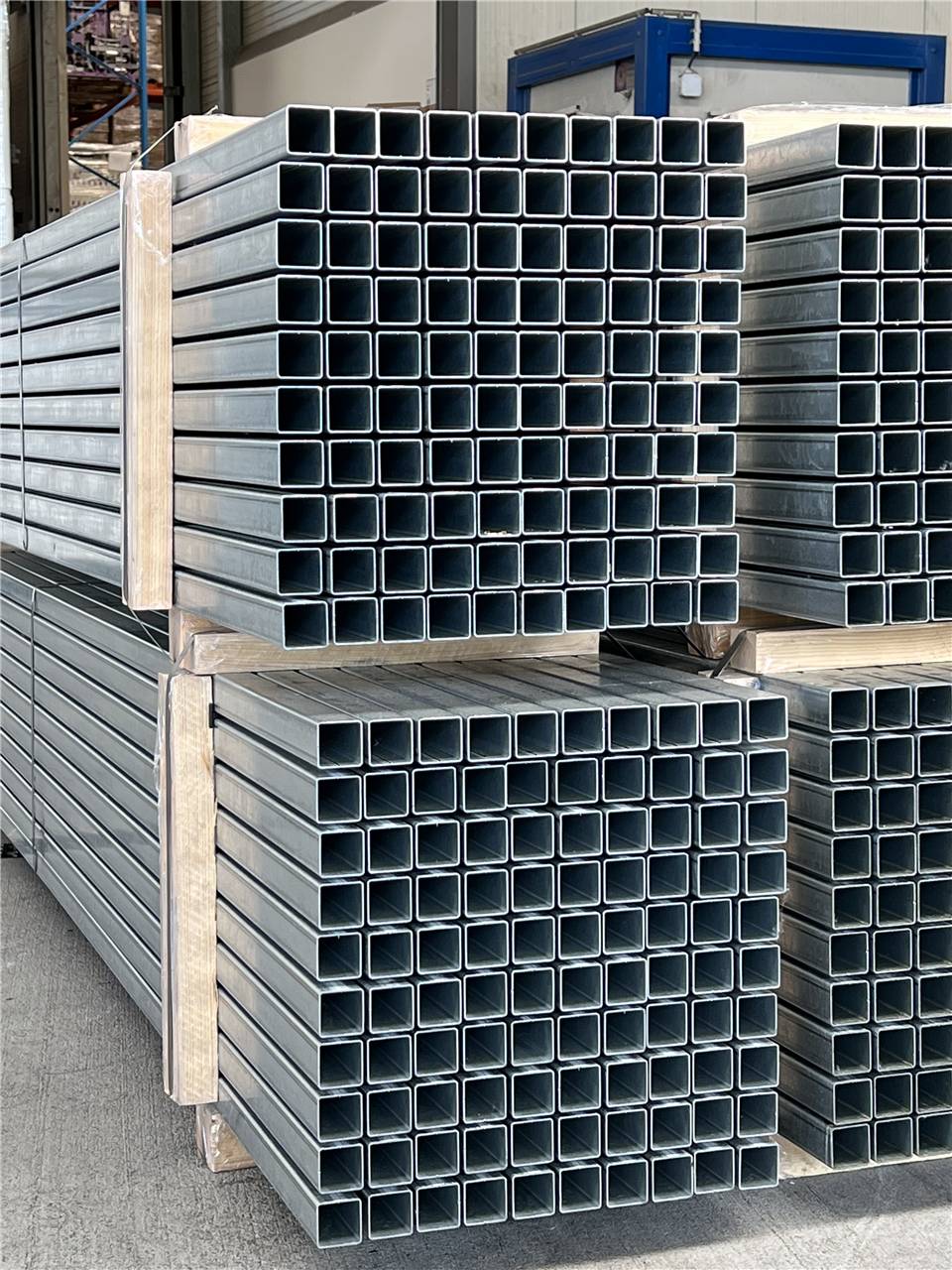 Schake 34030A20 Schaftrohr 40 x 40 x 1,5 mm aus Aluminium Länge: 3,00 m-0