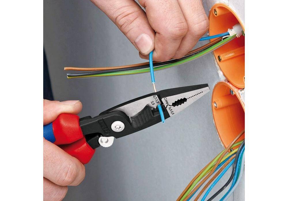 Knipex 13 82 200 T BK Elektro-InstallationszangBef estigungsöse-4