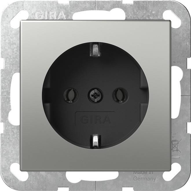 Gira SCHUKO-Steckd. o.Kr. 4466600-0