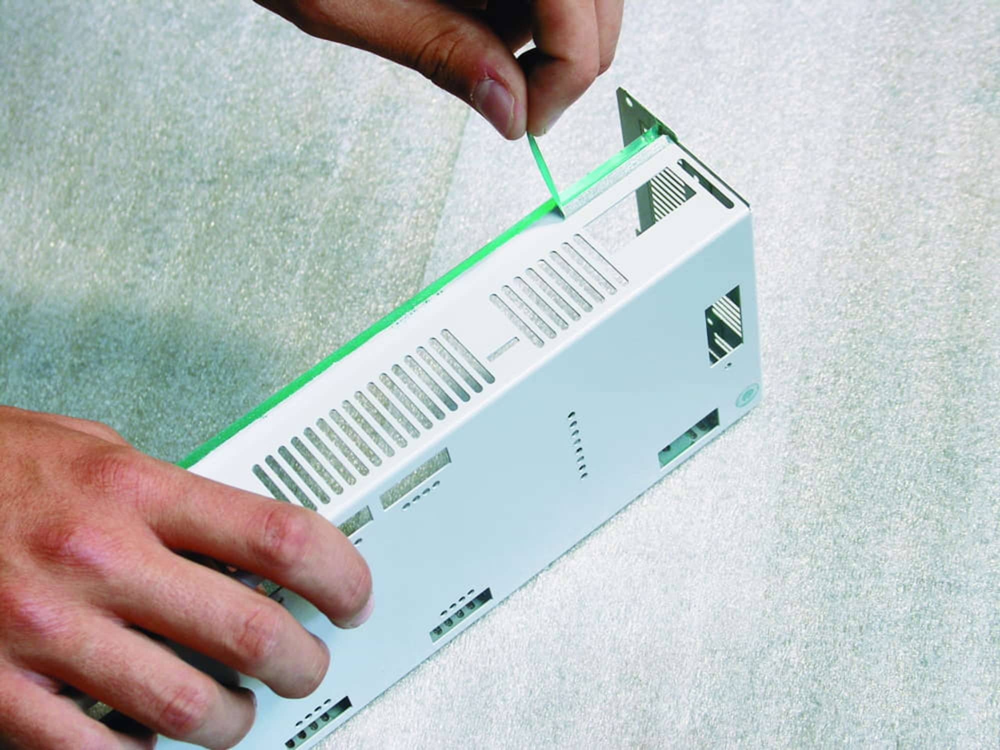 tesa 50600 Polyester Abdeckband, 66 m x 50 mm, grün-1