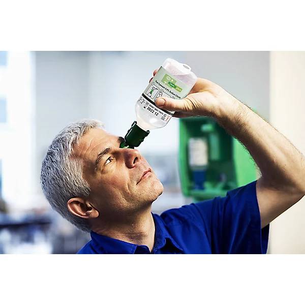 Augenspülflasche 09% NaCl VE 3 x 500-ml-Flaschen mit Augenschale. B-Safety GmbH 72739049-1