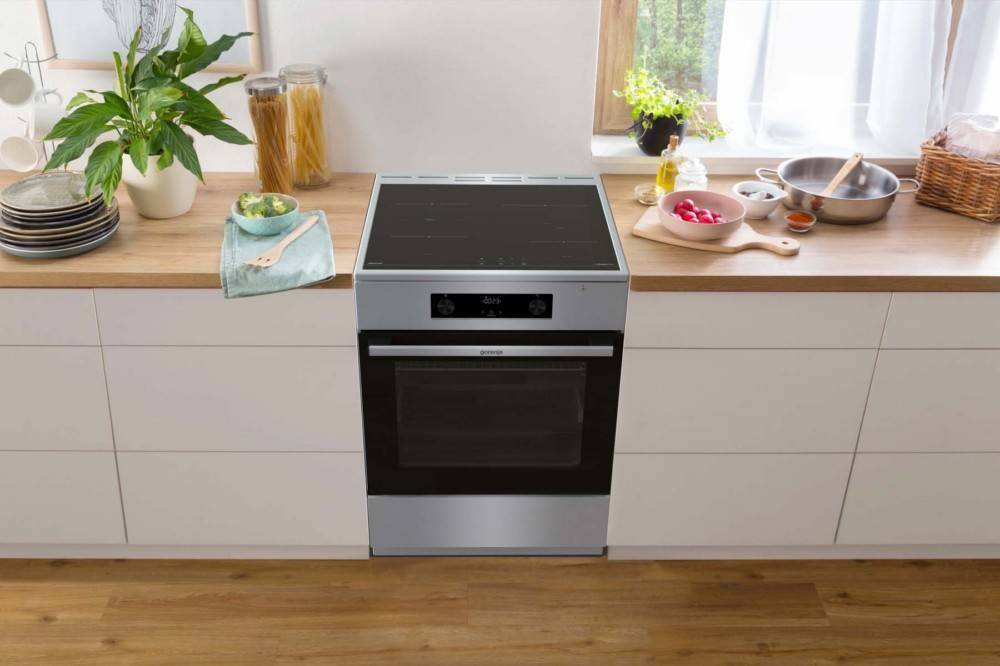 Hisense Gorenje DA Elektroherd Induktion Heißluft,71L GEIT6C60XPG Energieeffizienzklasse=A 850-4