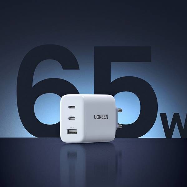 UGREEN - 65W Fast Wall Charger USB-A & 2 x USB-C White