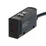 Omron E3S Kubisch Optischer Sensor, Reflektierend, NPN Ausgang