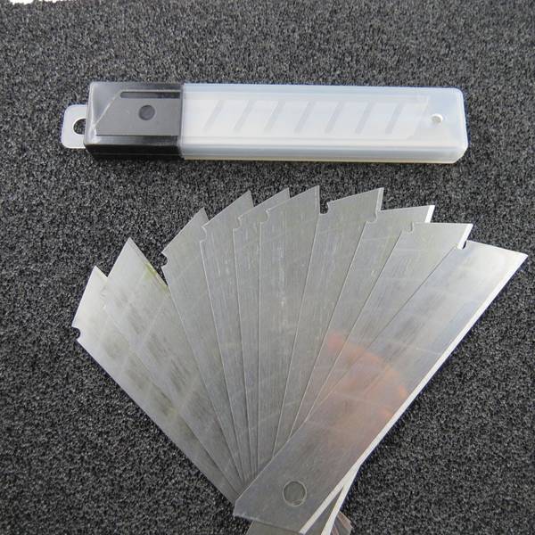10 Abbrechklingen für Cuttermesser 18mm Cutter Klingen Cuttermesserklingen