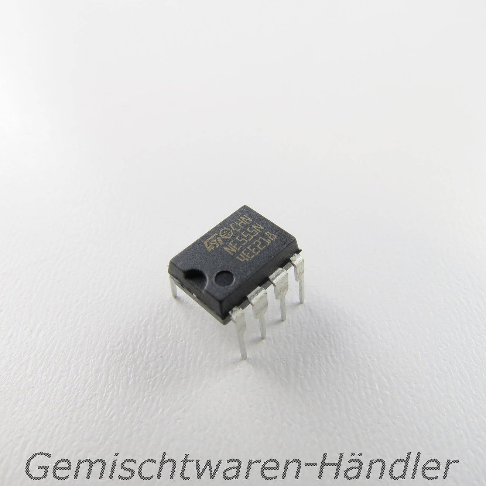 IC NE555N Timer ST Microelectronics Timer DIP8 Uhr Arduino Zeit geber Time N P-0