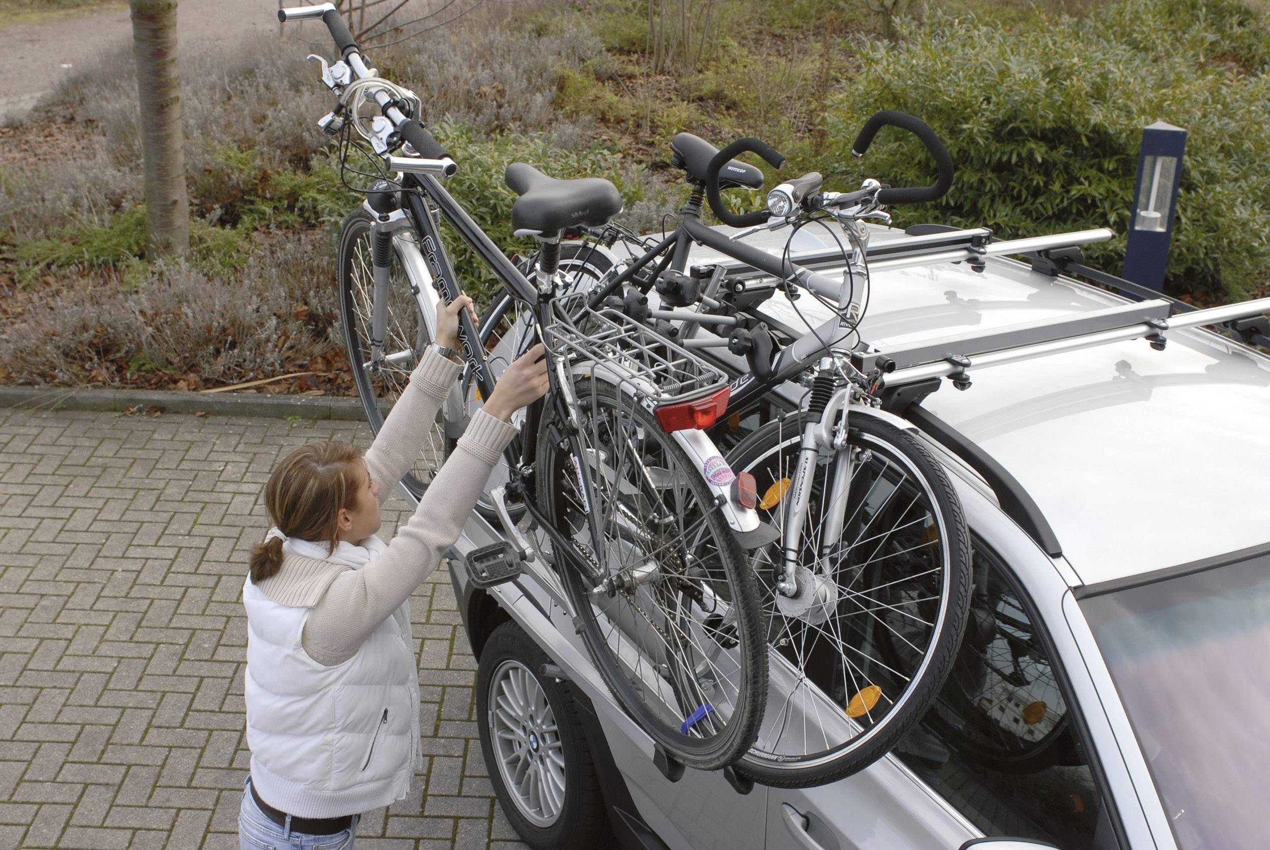 porta biciclette per auto