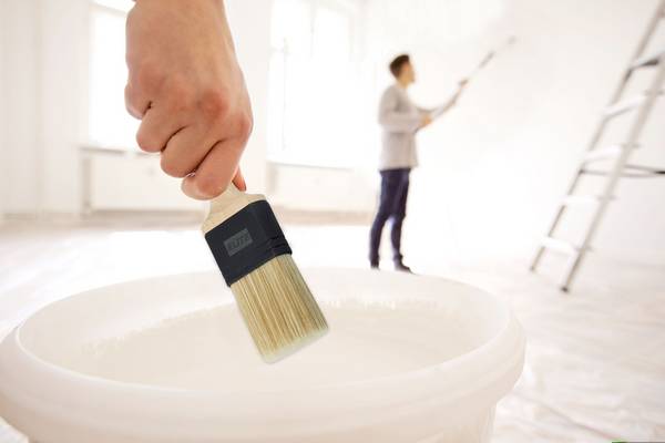 Heizkörperpinsel ELITE PROLINE für Wand- und Fassadenfarben helle WALL PRO-Borste - 60 mm
