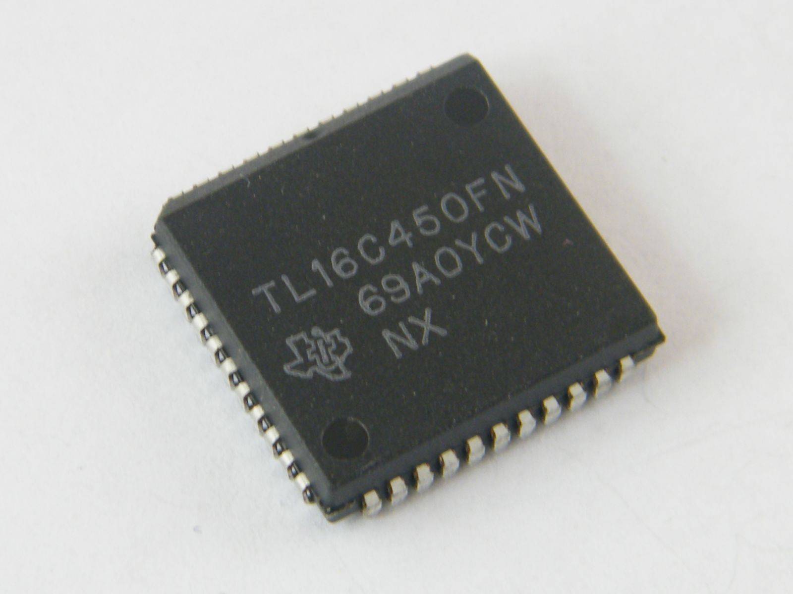 TL16C450FN PLCC44 KOMMUNIKATIONSELEMENT SMT Texas Instruments-0