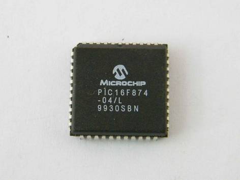 PIC16F874-04/L PLCC44 MIKROCONTROLLER THT MICROCHIP
