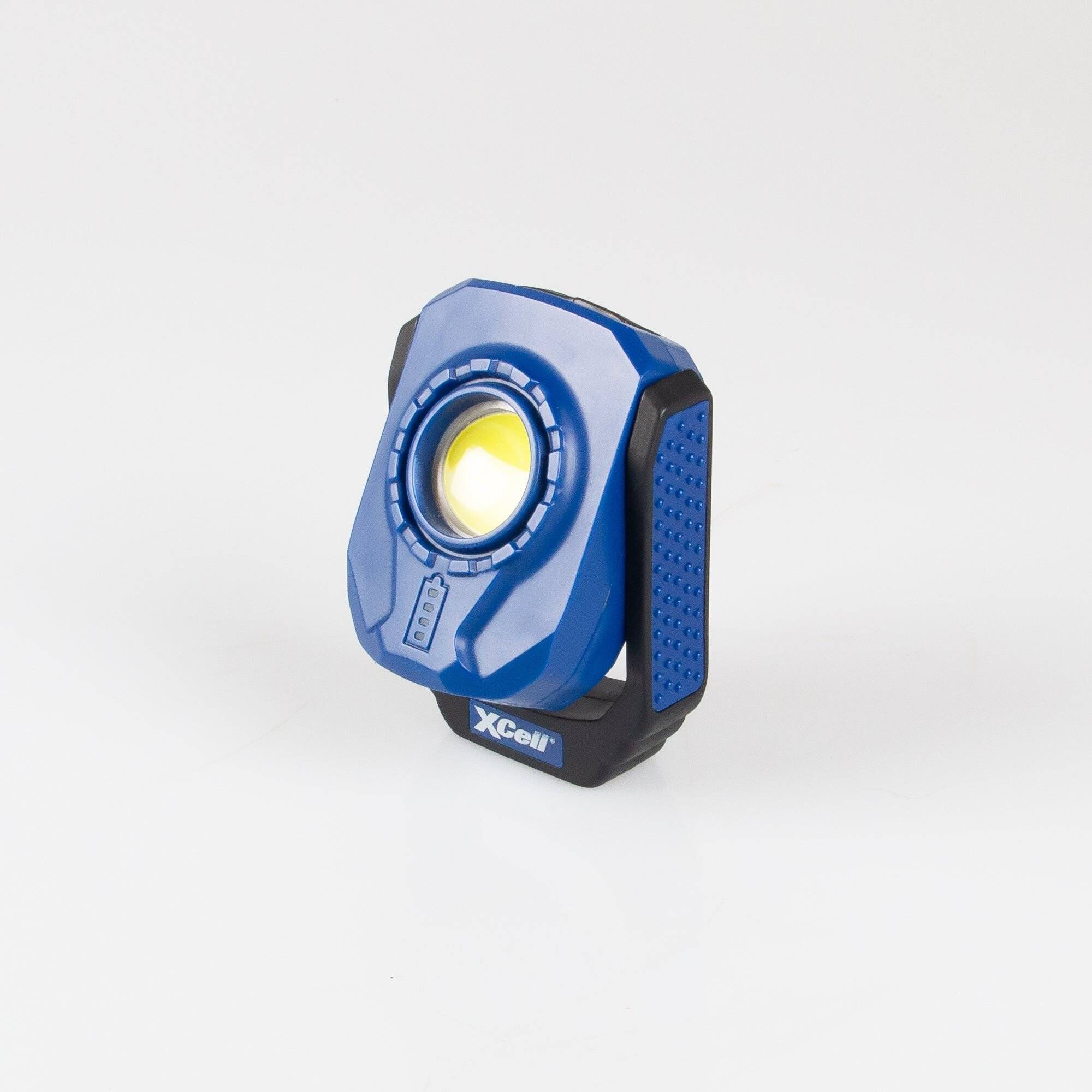 Kompakte LED Arbeitsleuchte mit Magnetfuß